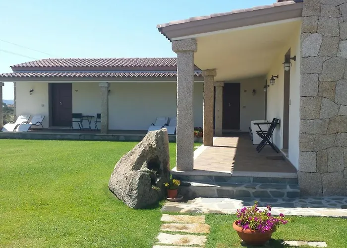 Majore 3* Όλμπια