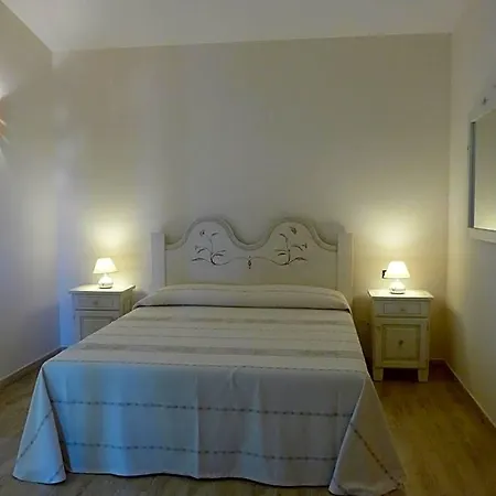 Majore Alojamento de Acomodação e Pequeno-almoço Olbia